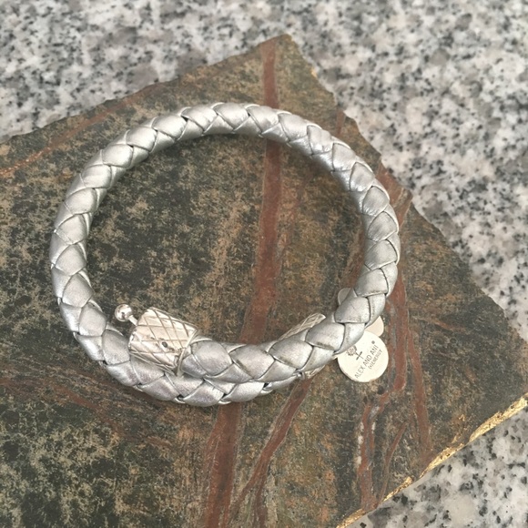 AELX AND ANI Leather Wrap - Picture 2 of 2